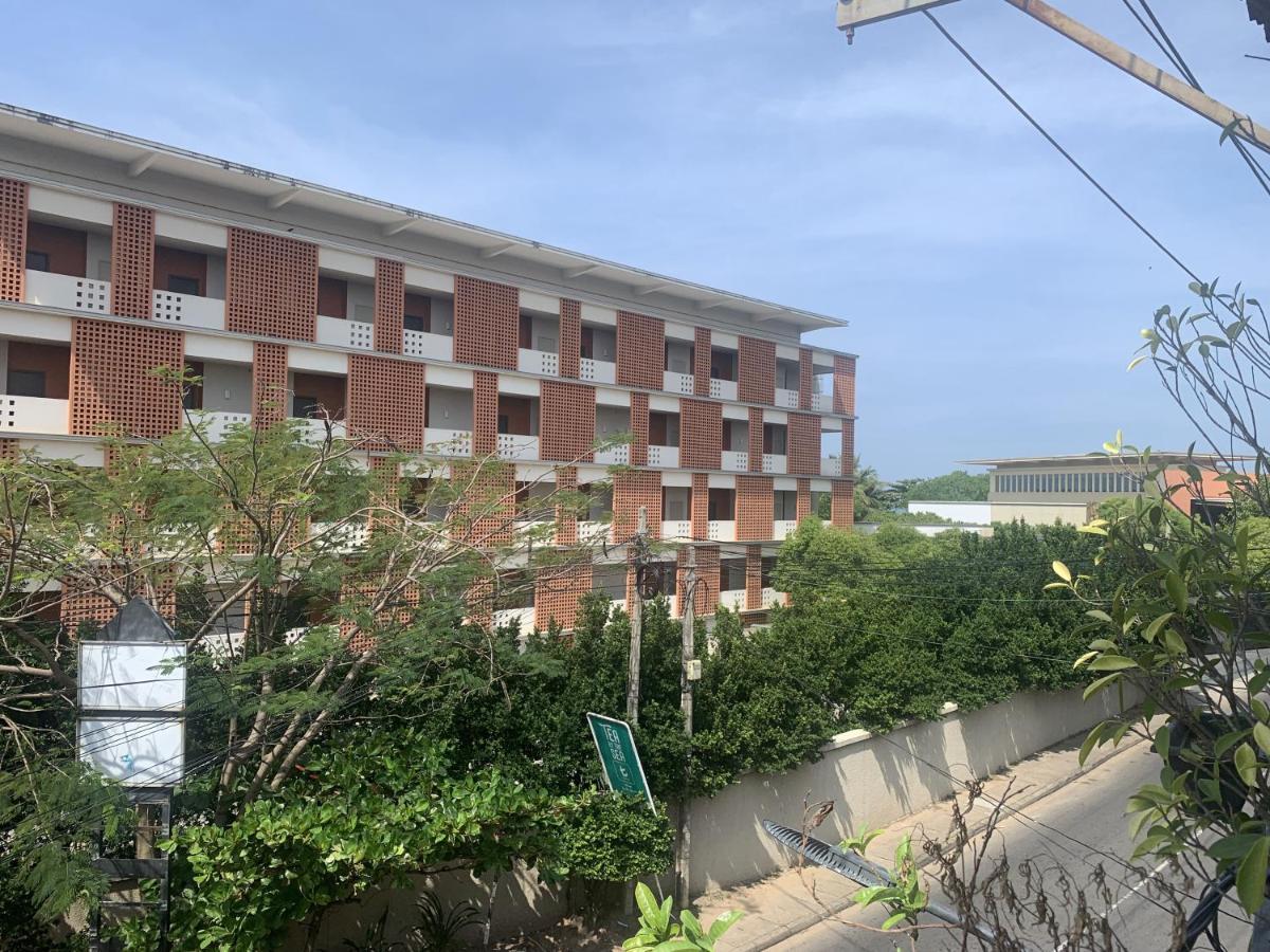 360 Beach Residence Negombo Esterno foto
