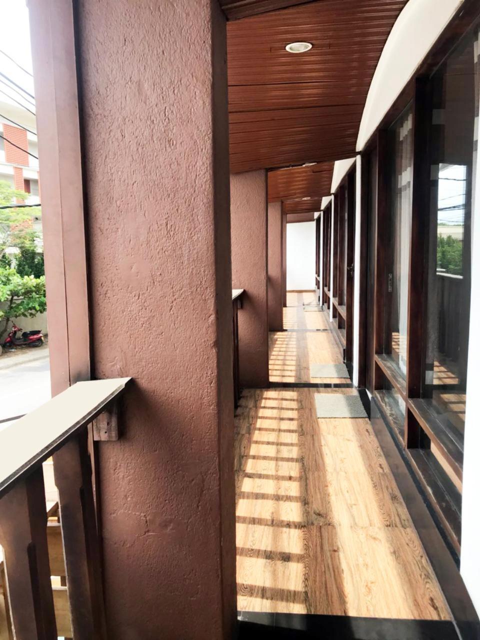 360 Beach Residence Negombo Esterno foto